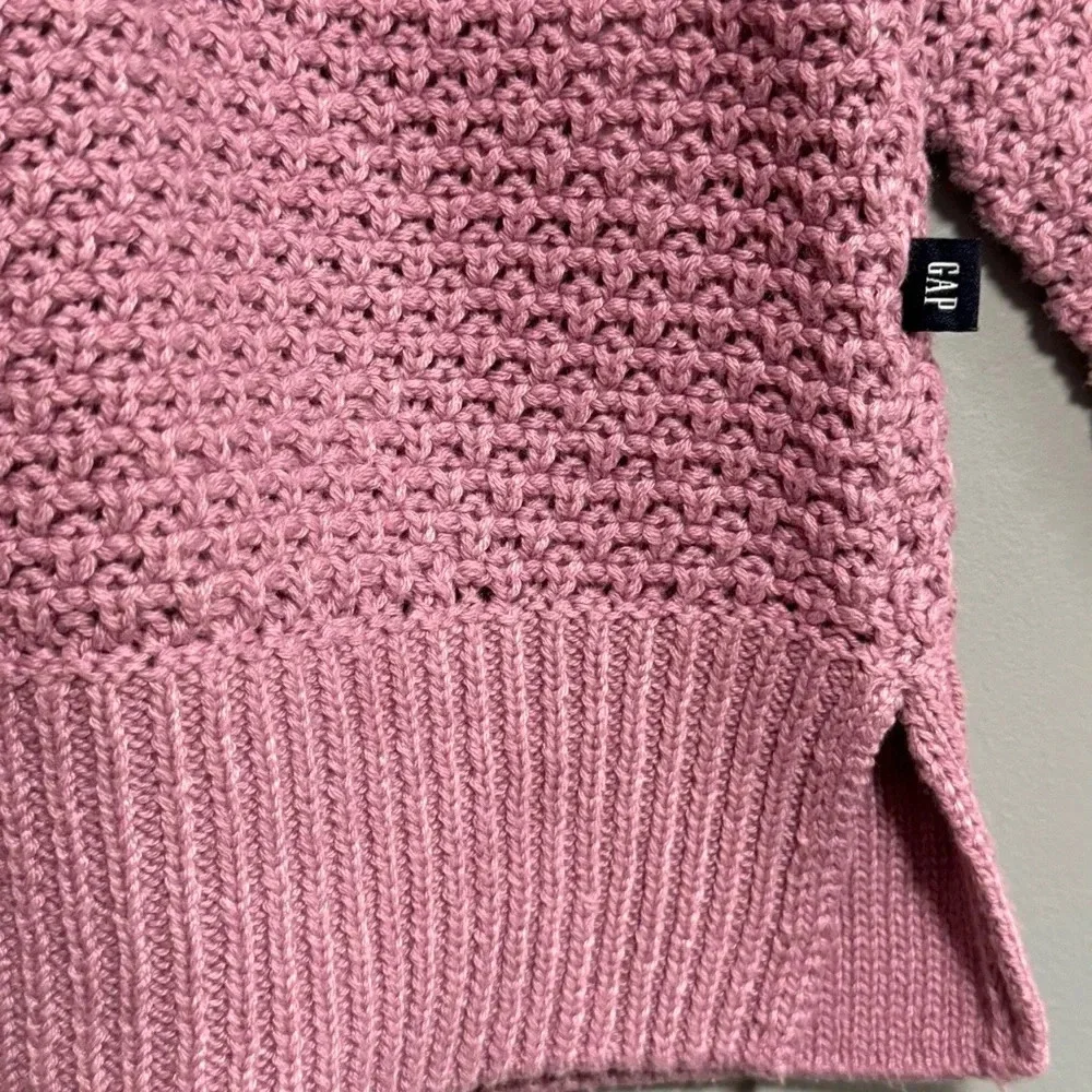 GAP Raglan Sleeve Textured Crewneck Sweater Mauve Lavender Purple Size Medium